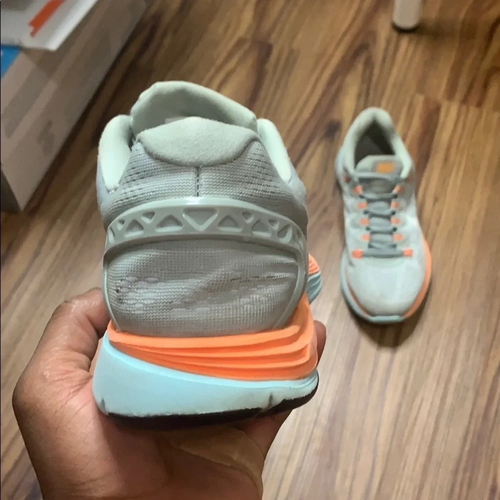 Nike women athletic